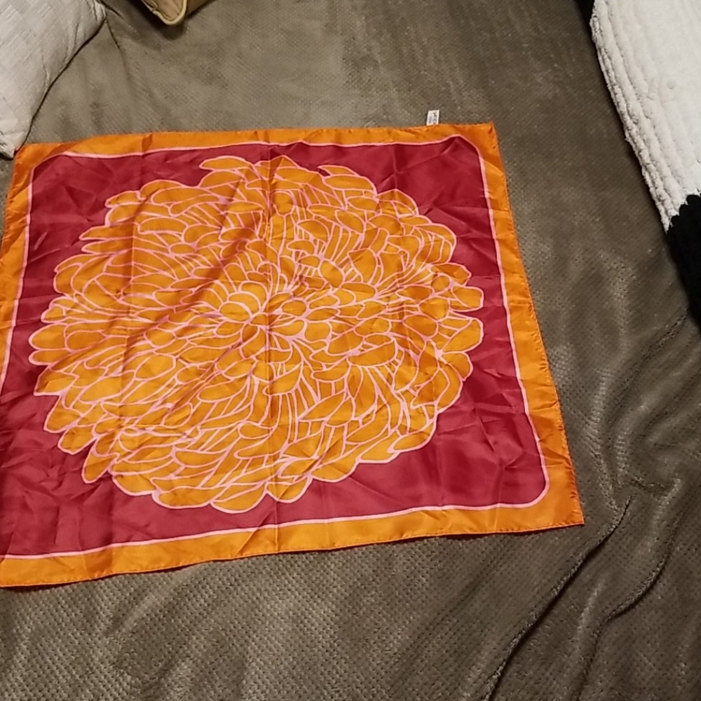 Vintage totes rain scarf